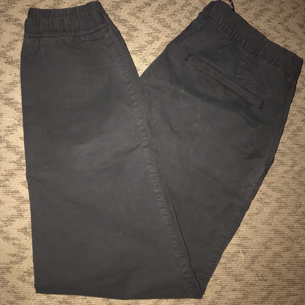 American Eagle joggers
